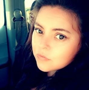 Meet your Posher, Tiff